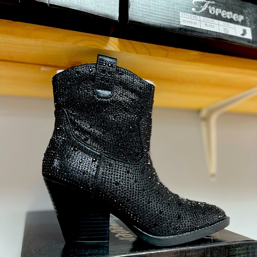 Black Sparkle